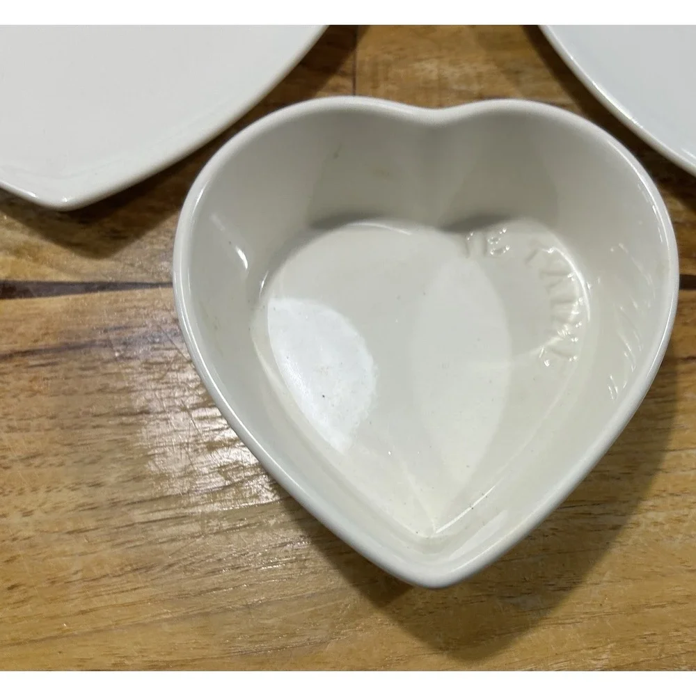 Williams Sonoma Ceramic Ivory Heart Ramekins & Dessert Plates Lot Of 4 JeTaime‎
